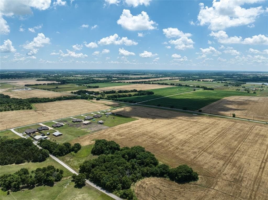 5.31 acres in Grayson County - photo 6