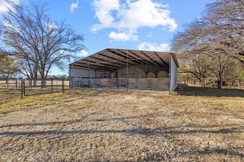 65 acres in Cooke County - photo 8