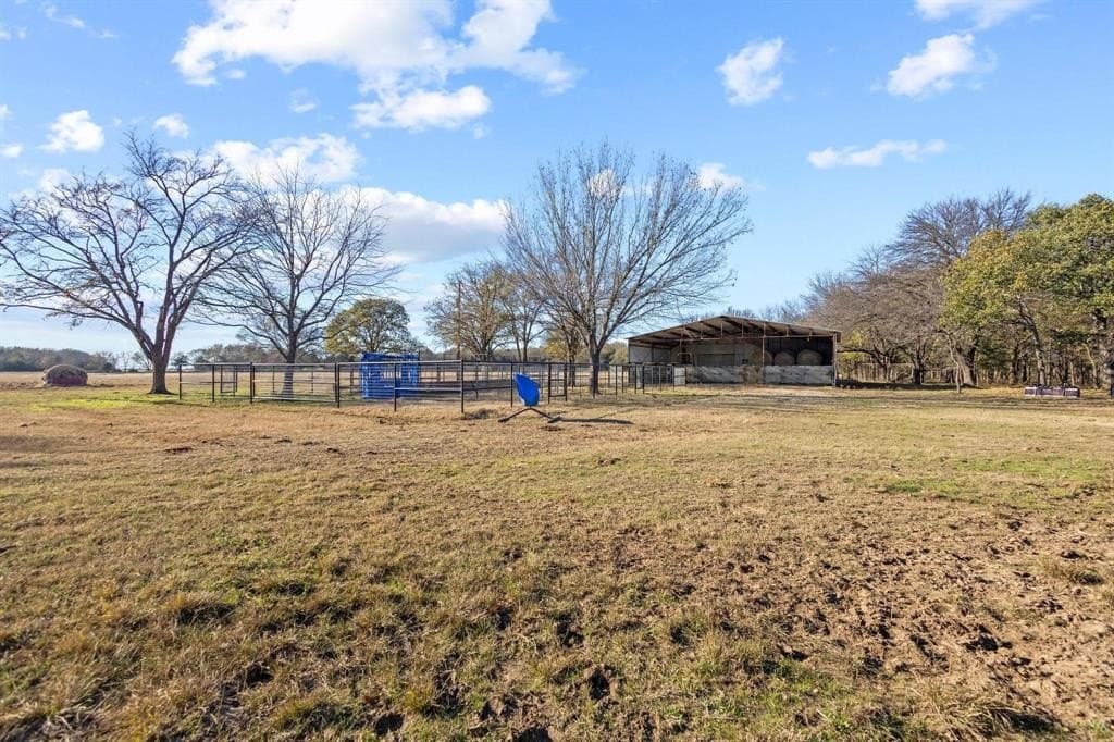 65 acres in Cooke County - photo 9