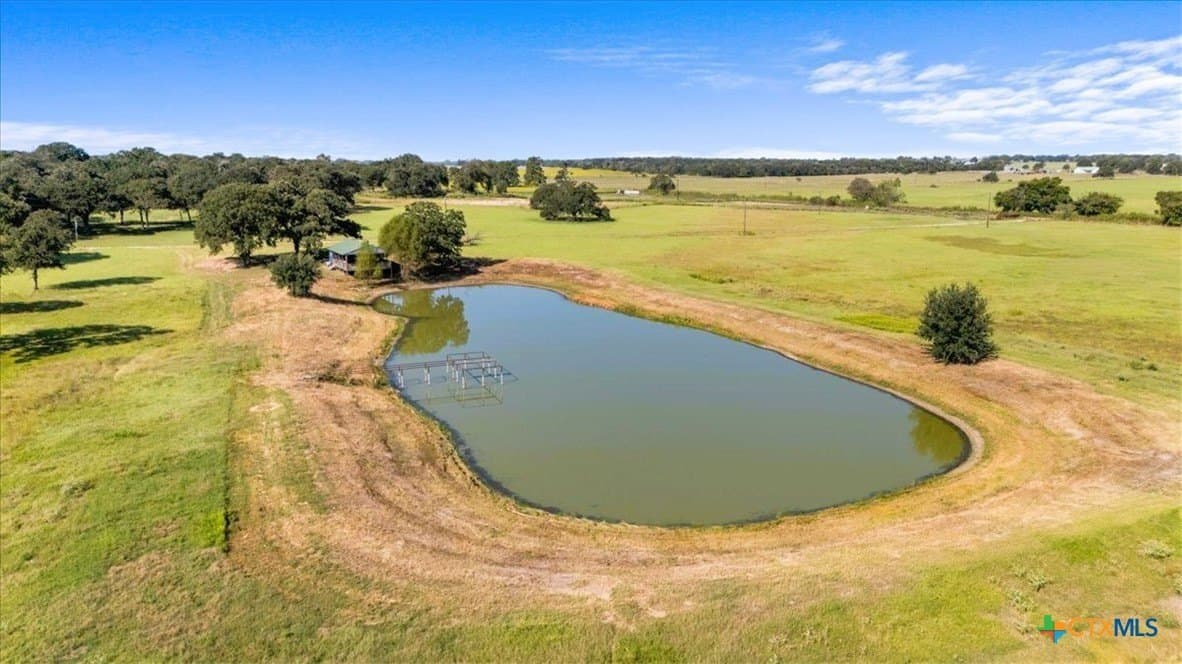 10 acres in Falls County - photo 3