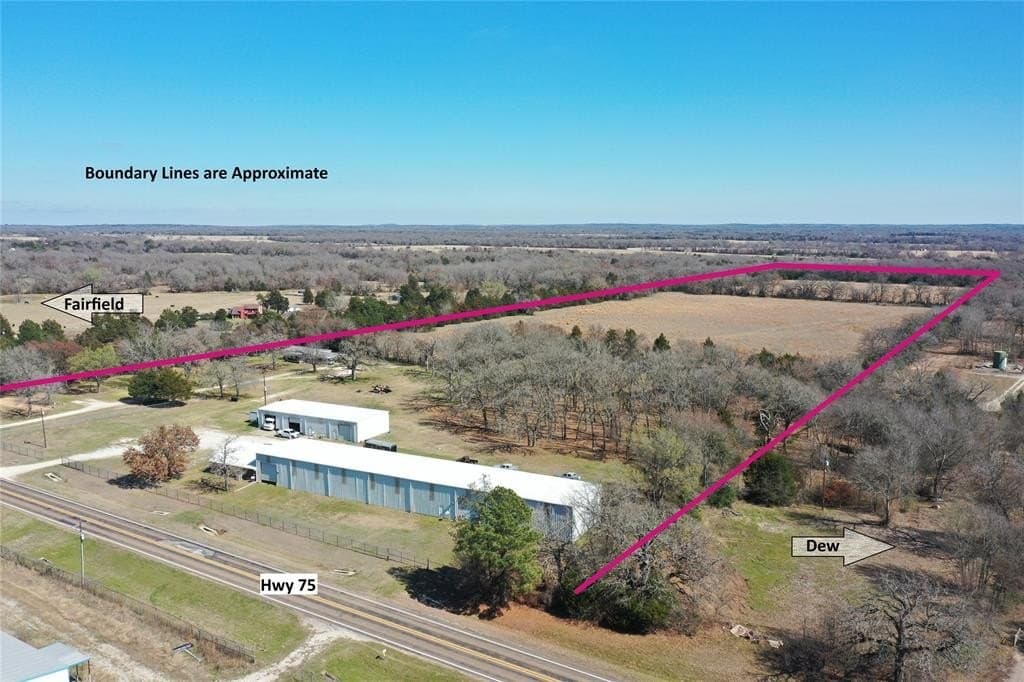 39.81 acres in Freestone County - photo 4