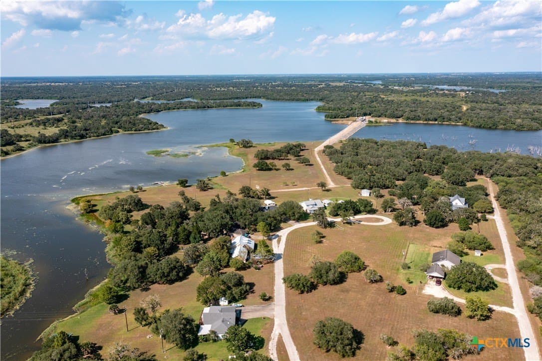 0.17 acres in Goliad County - photo 10