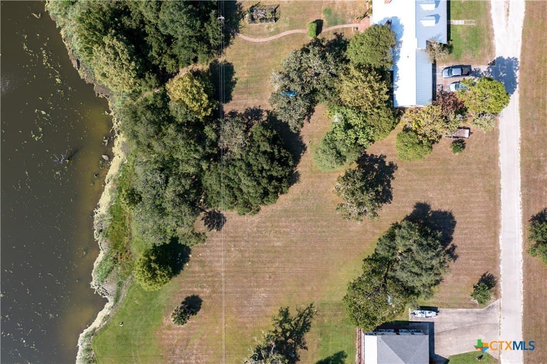 0.17 acres in Goliad County - photo 7