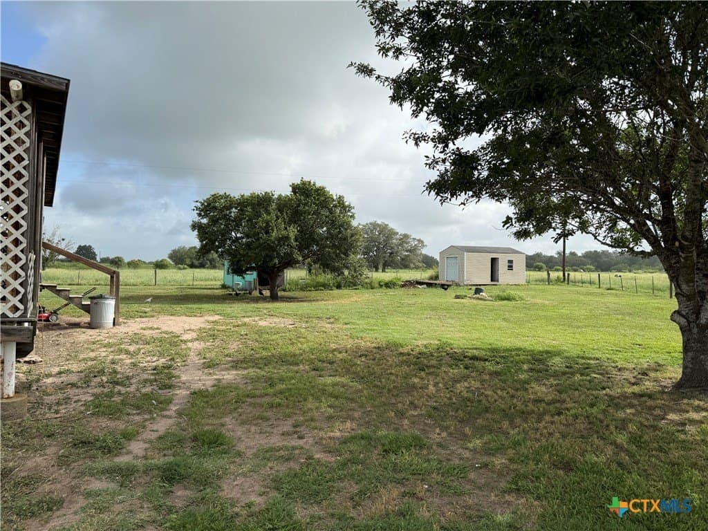 21.65 acres in Lavaca County - photo 46