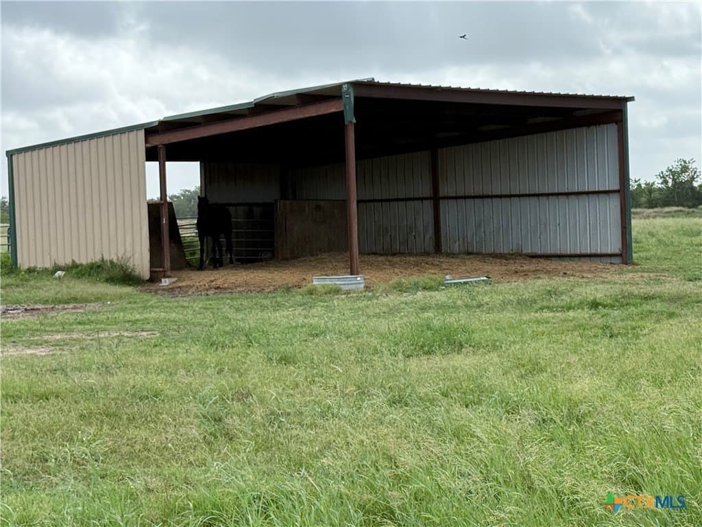 21.65 acres in Lavaca County - photo 28