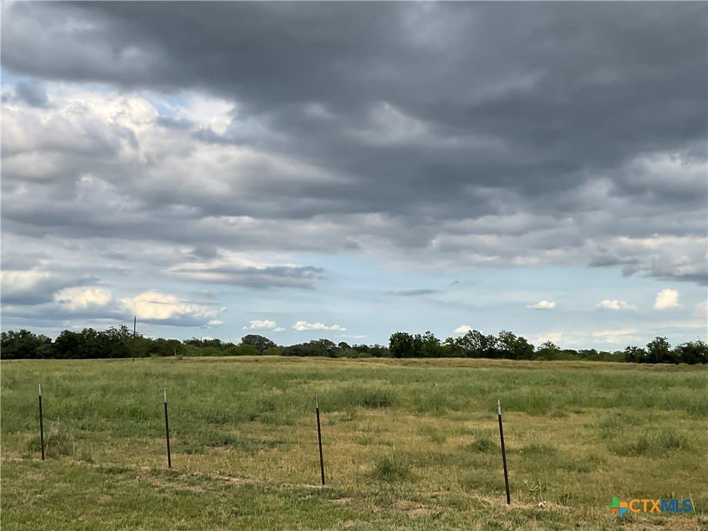 21.65 acres in Lavaca County - photo 44