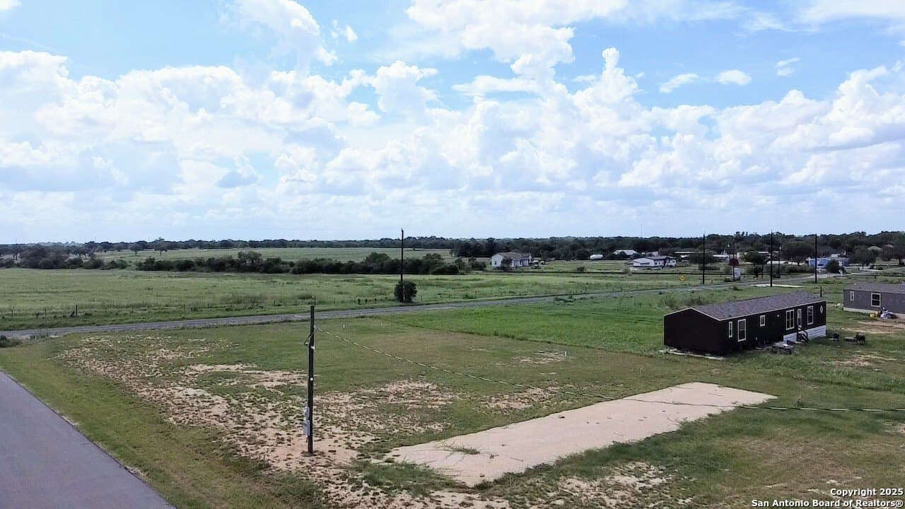 0.66 acres in Bexar County - photo 3