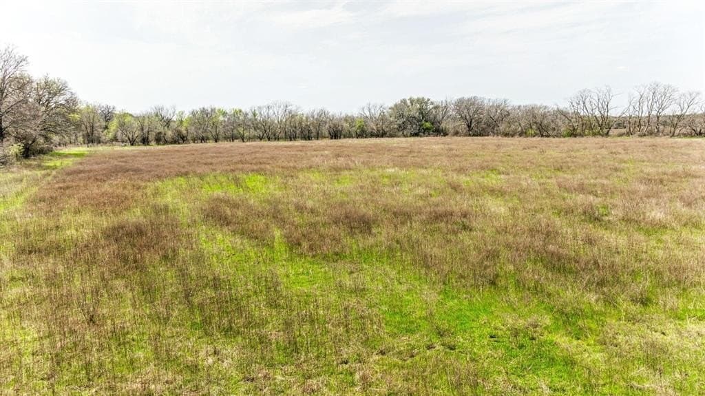 10 acres in Hamilton County - photo 4