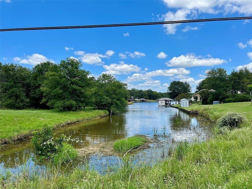 0.56 acres in Limestone County - photo 2
