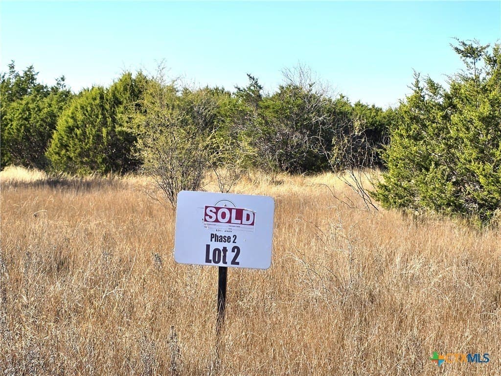11.01 acres in Hamilton County - photo 2
