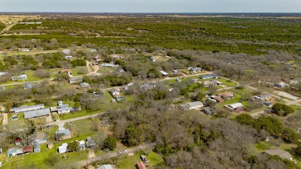 0.37 acres in Hill County - photo 8
