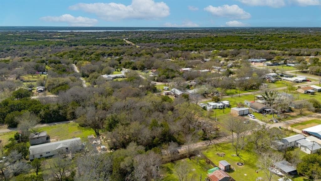 0.37 acres in Hill County - photo 4