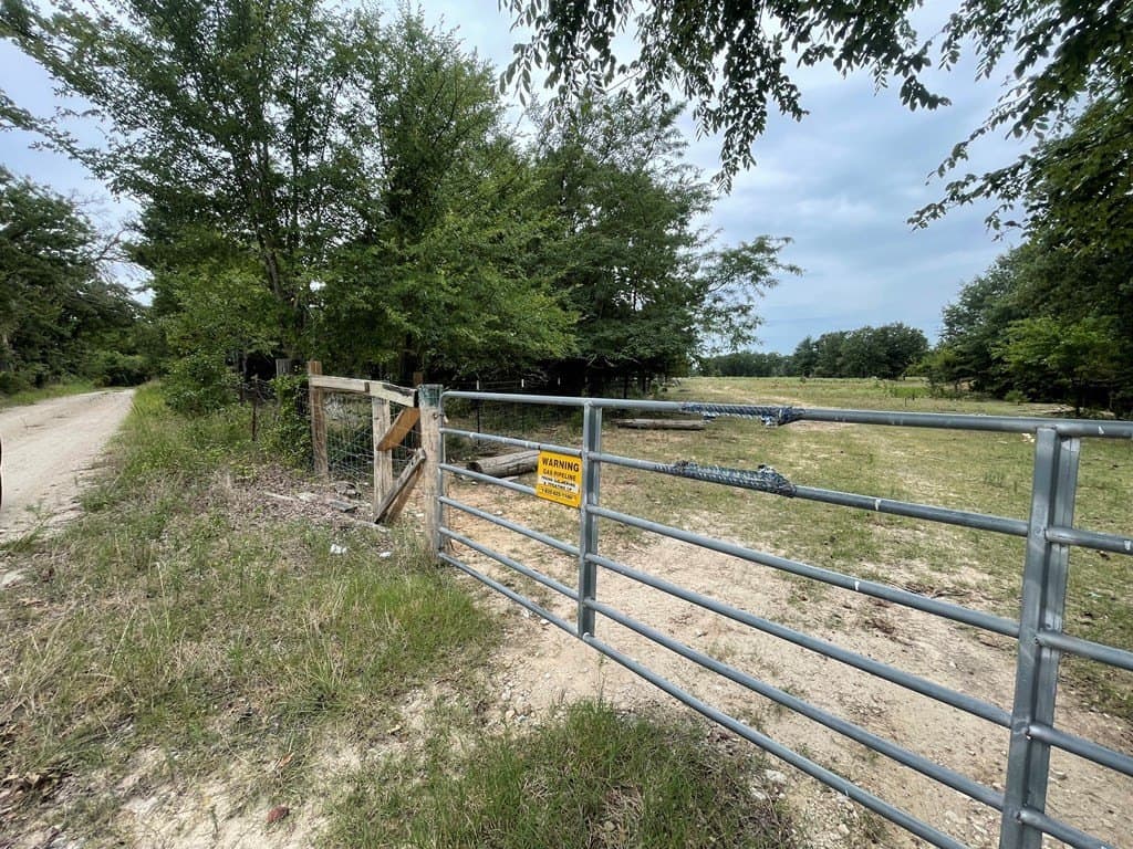 14.31 acres in LIMESTONE County - photo 9