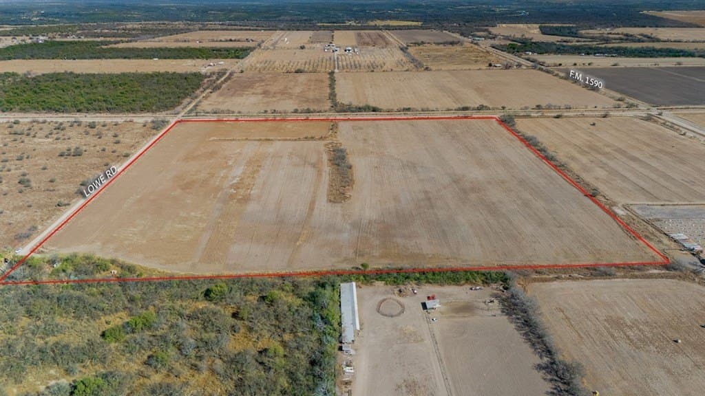36 acres in Maverick County - photo 8