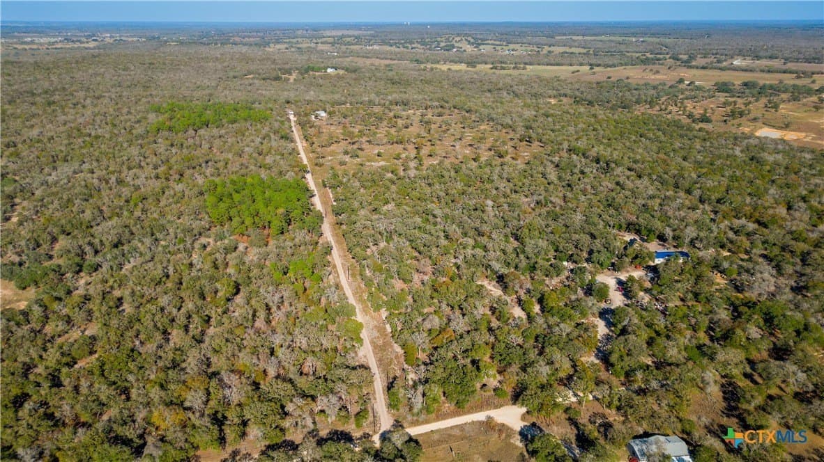 10 acres in Guadalupe County - photo 12