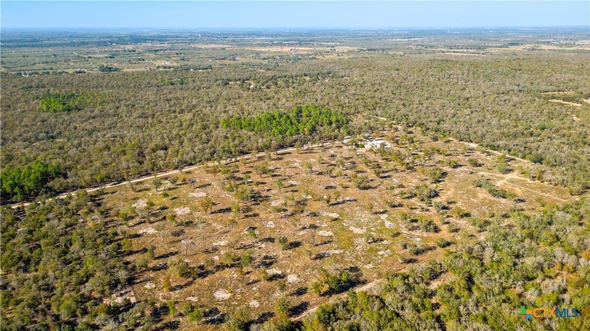 10 acres in Guadalupe County - photo 2