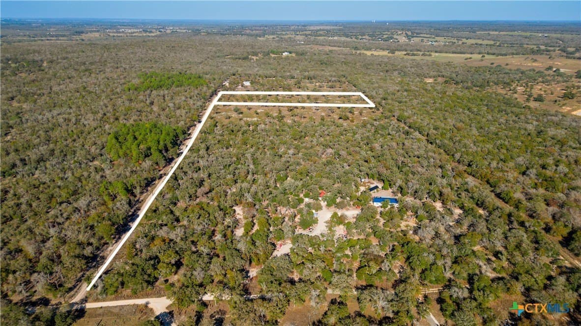 10 acres in Guadalupe County - photo 13