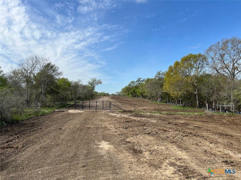 163.5 acres in Caldwell County - photo 6