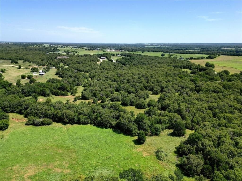 15 acres in Wise County - photo 9