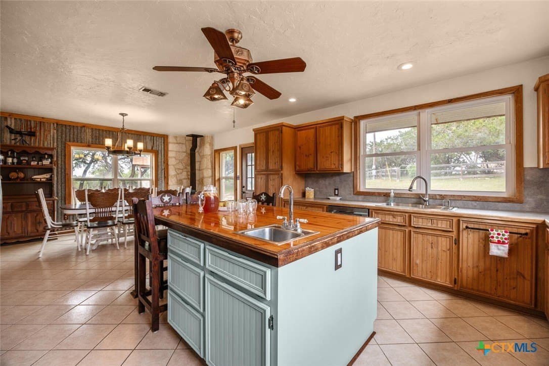 23.09 acres in Comal County - photo 14