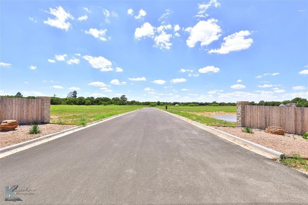 0.55 acres in Callahan County - photo 3