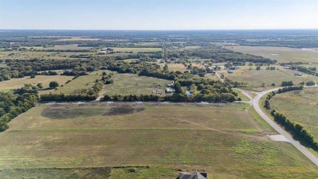 2 acres in Hunt County - photo 8