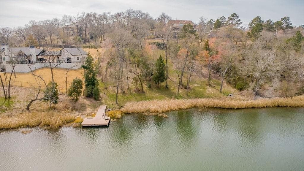 0.91 acres in Smith County - photo 16