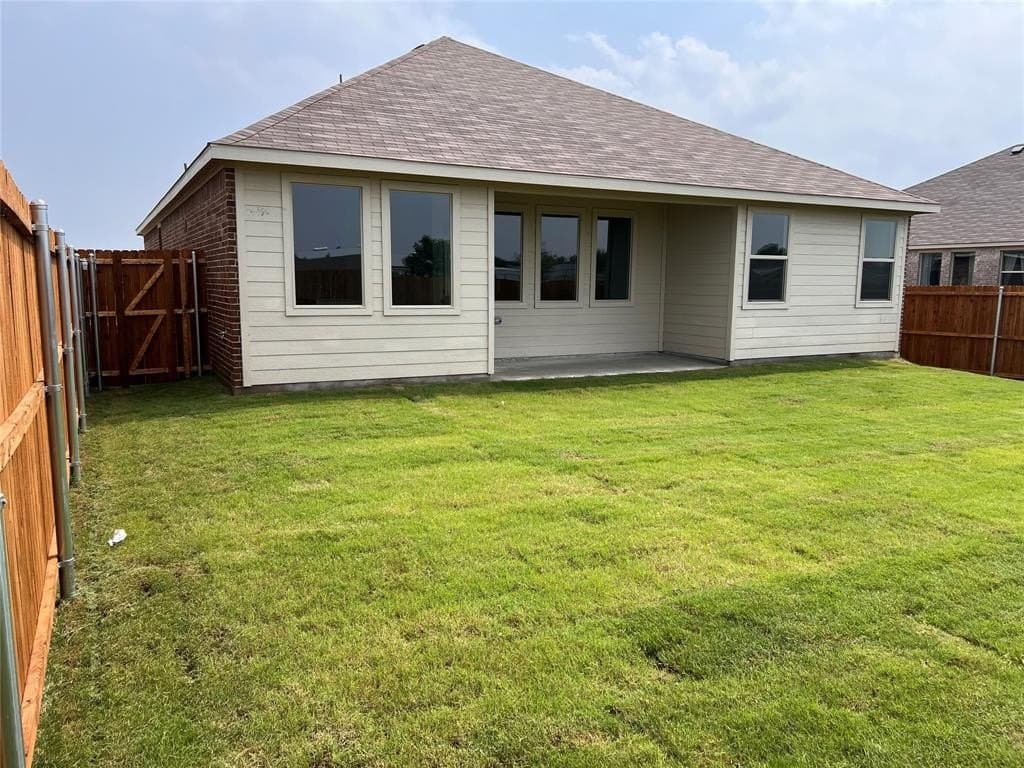 6,141 acres in Collin County - photo 17