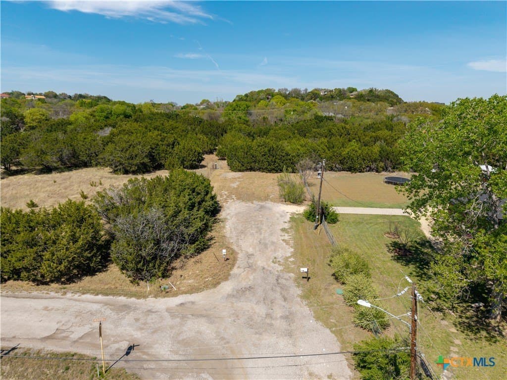 2.21 acres in Bell County - photo 4
