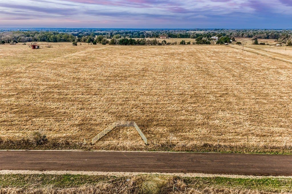 37 acres in Burleson County - photo 2
