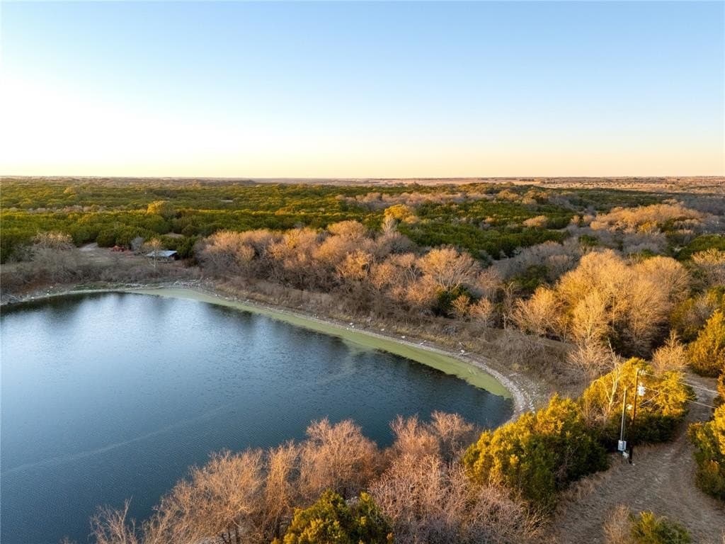 165.14 acres in Bosque County - photo 5