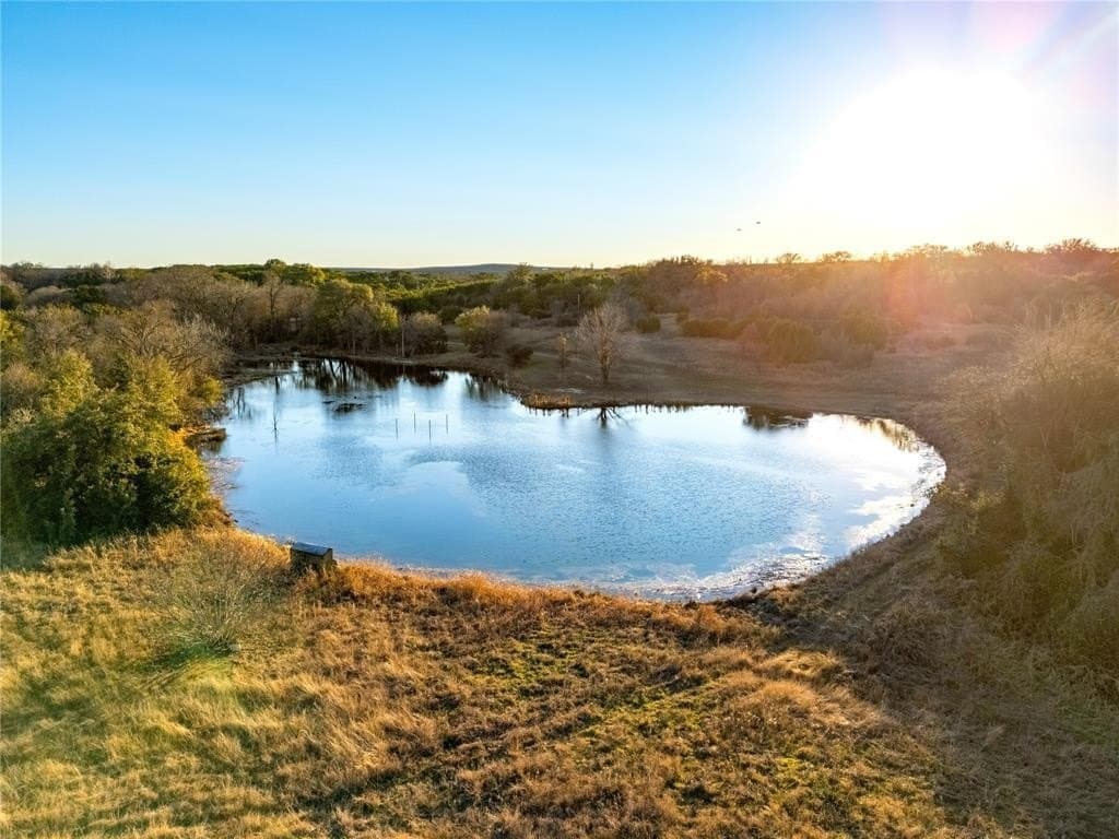 165.14 acres in Bosque County - photo 2