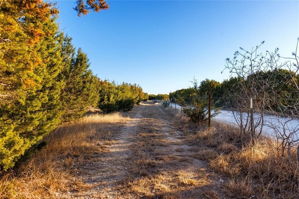 165.14 acres in Bosque County - photo 20