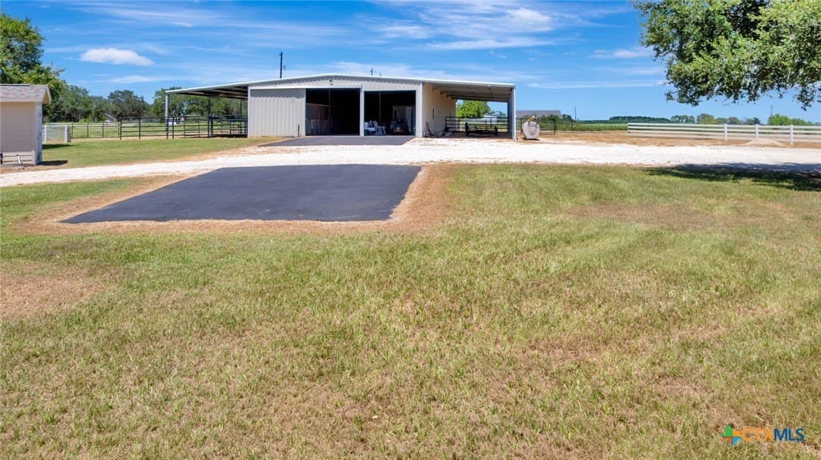 23 acres in Victoria County - photo 28