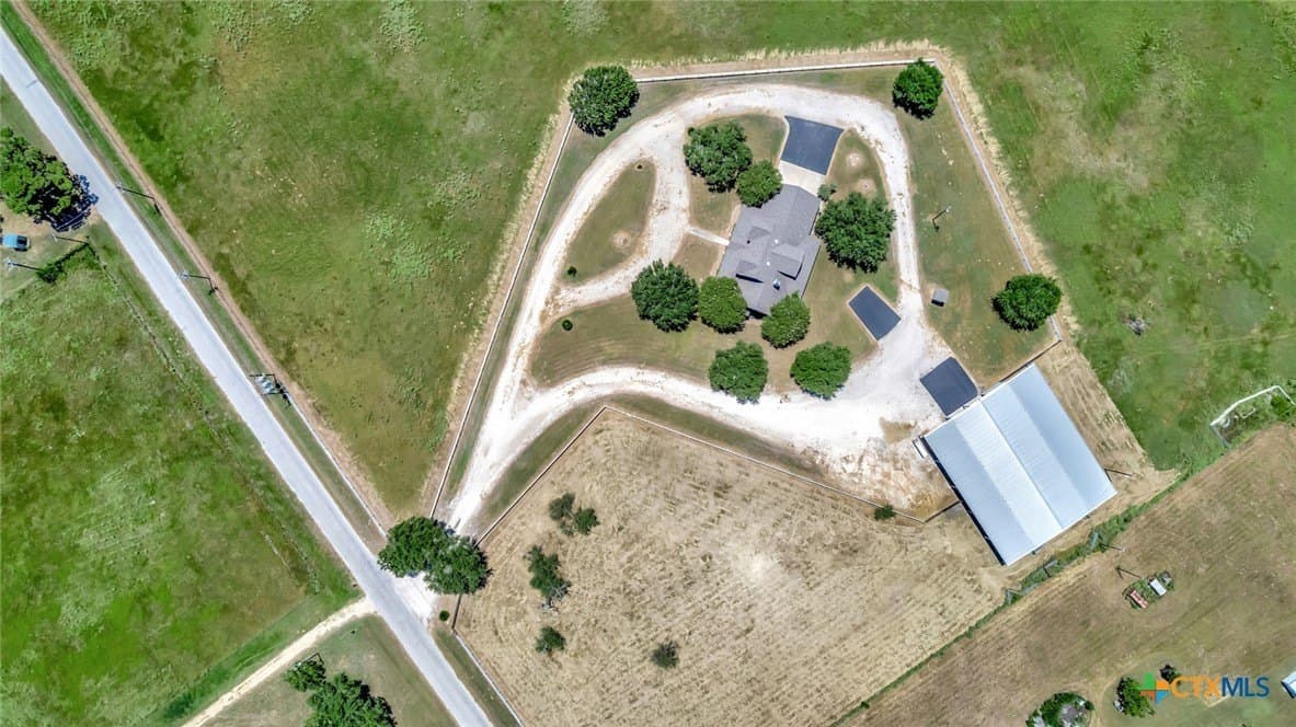 23 acres in Victoria County - photo 43