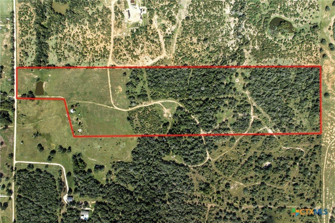 42.33 acres in Gonzales County - photo 32