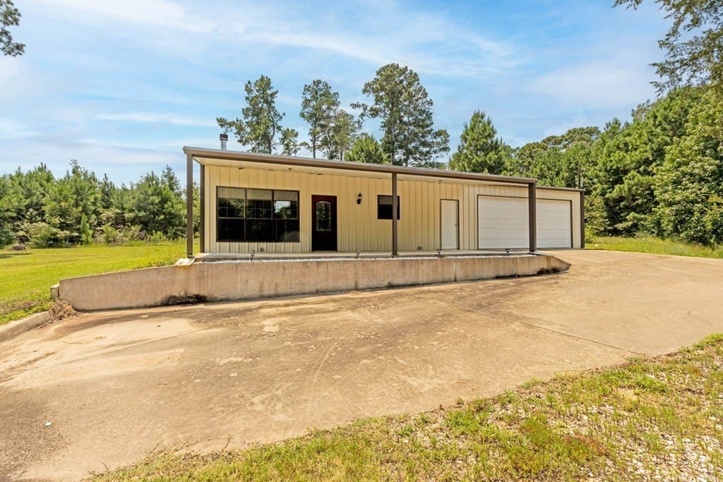 10 acres in ANDERSON County - photo 3