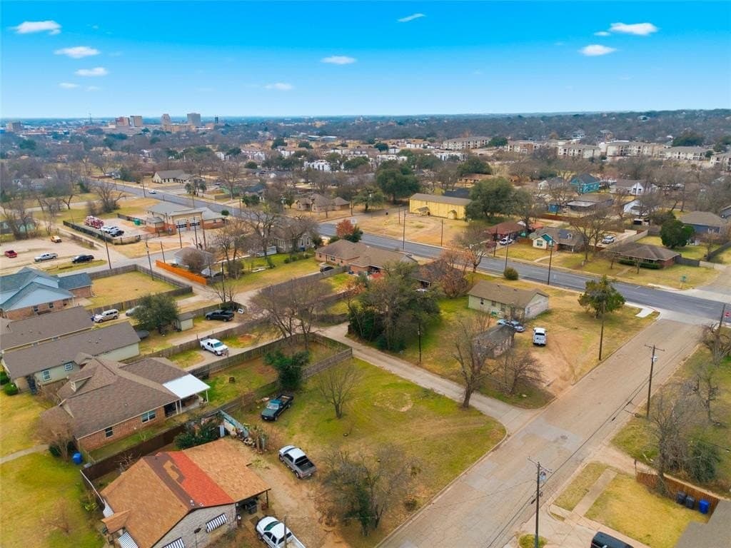 0.09 acres in McLennan County - photo 7