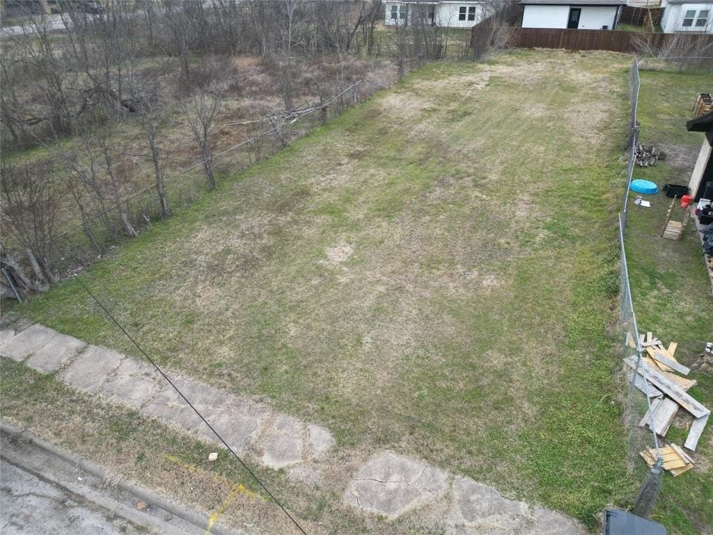 0.13 acres in Navarro County - photo 2