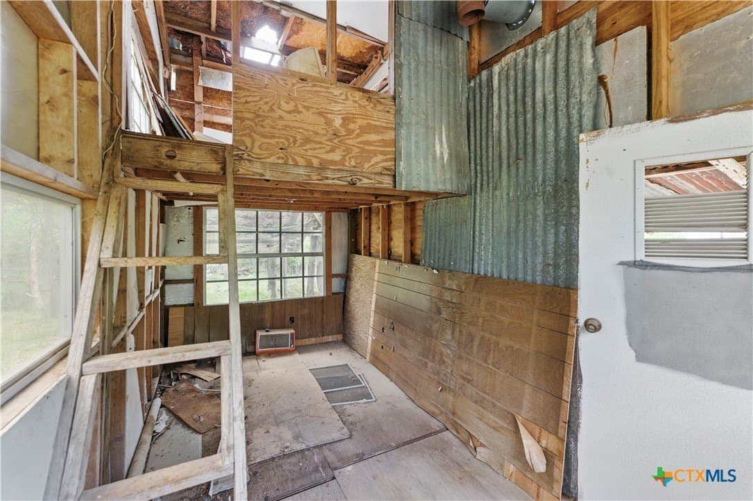 18.5 acres in Hays County - photo 27