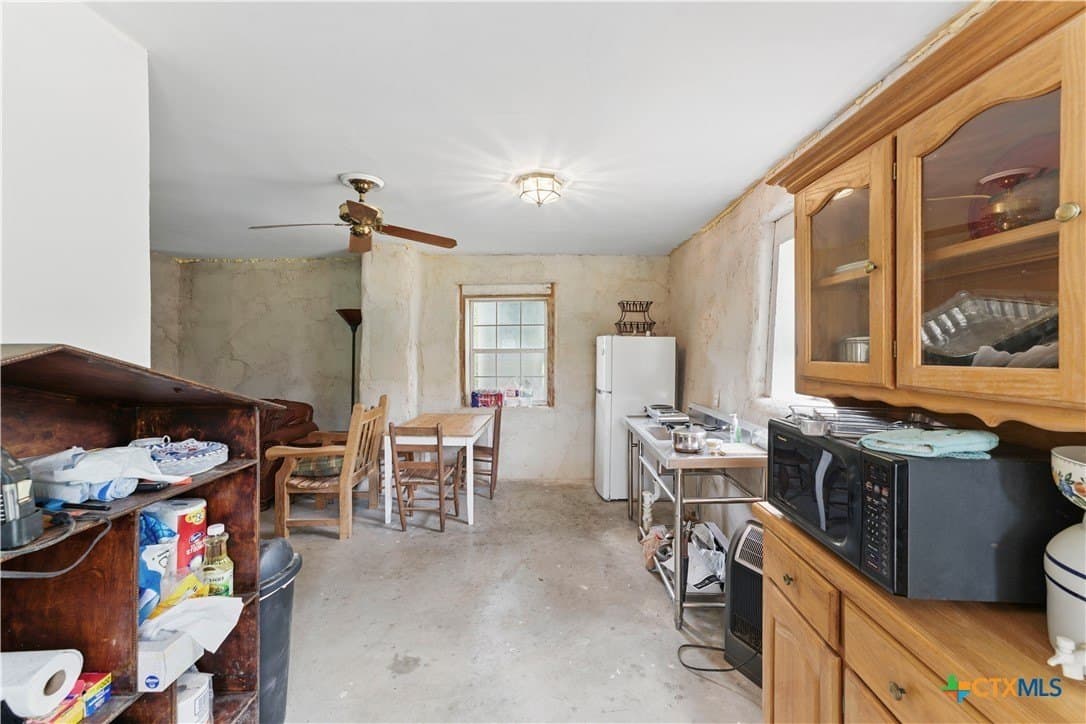 18.5 acres in Hays County - photo 4