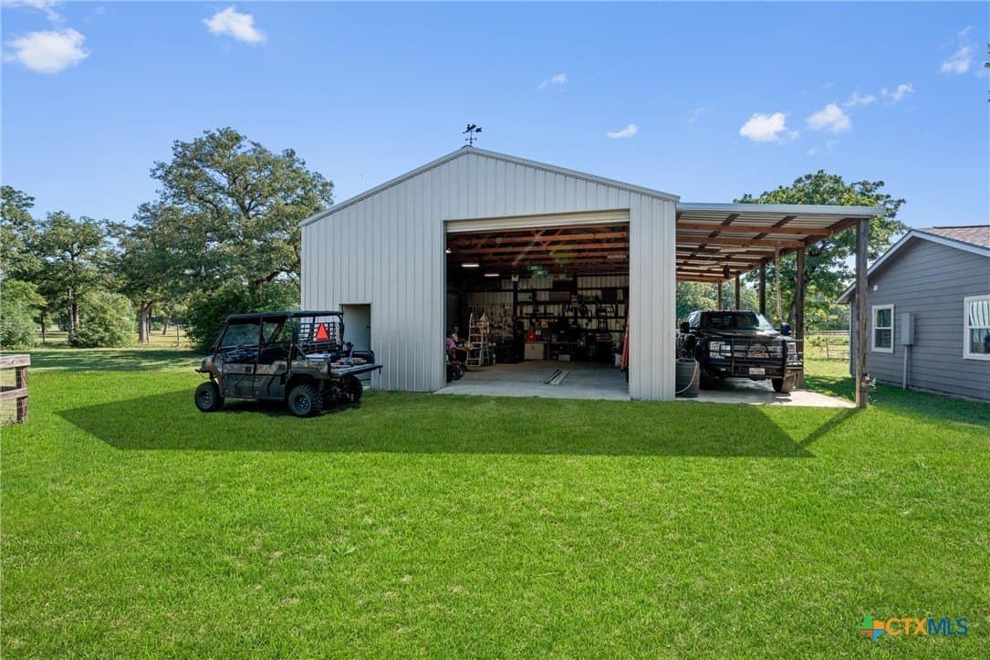 15.73 acres in Burleson County - photo 39