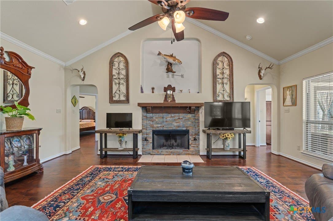 15.73 acres in Burleson County - photo 8
