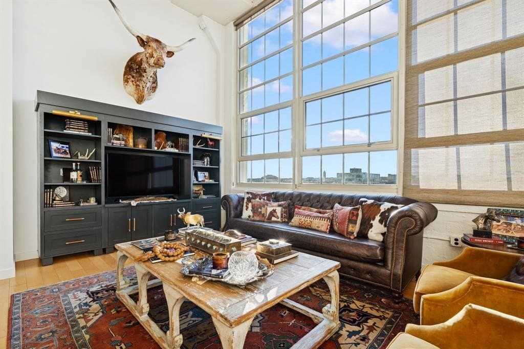10.68 acres in Tarrant County - photo 4