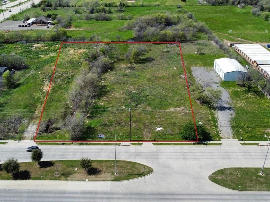 1.83 acres in Tarrant County - photo 2