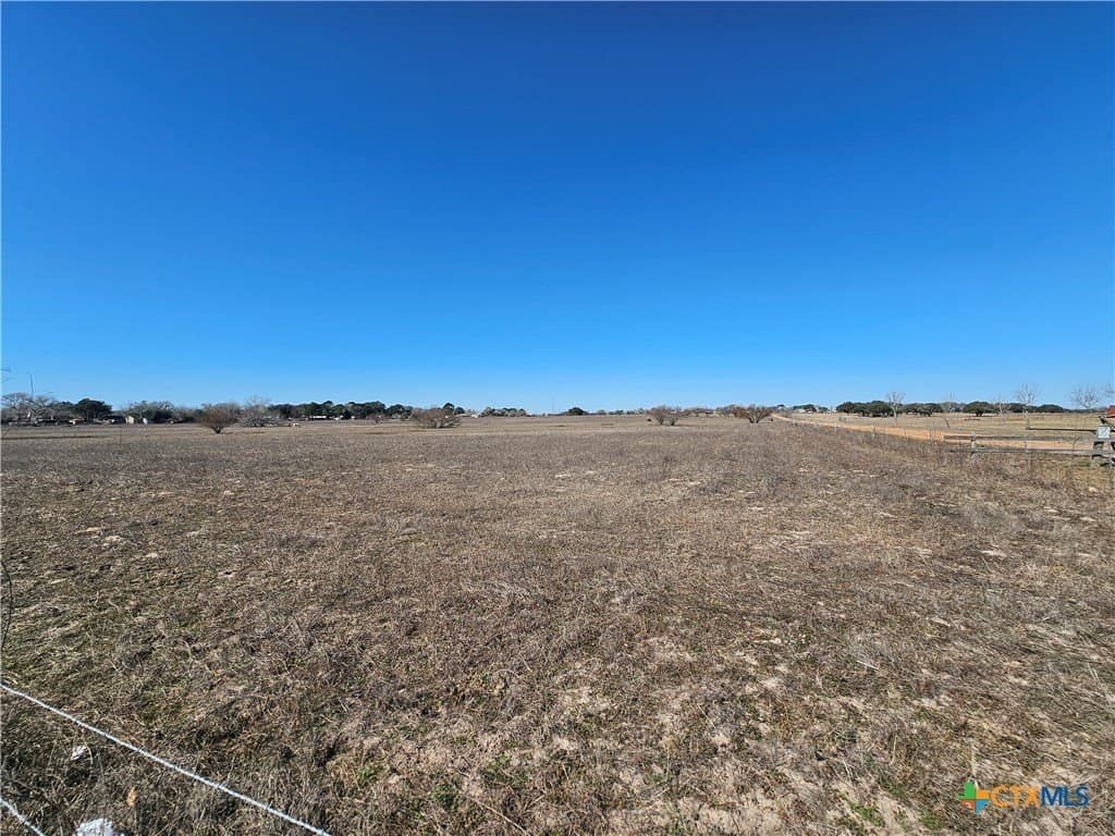 3 acres in Victoria County - photo 3