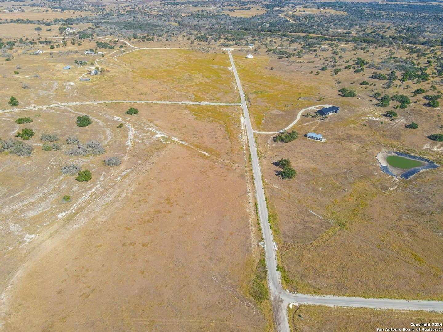 10.05 acres in Gillespie County - photo 4