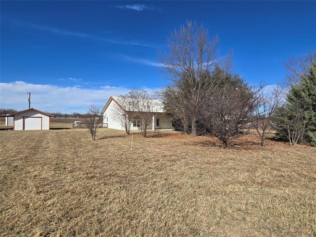 19.81 acres in Comanche County - photo 5