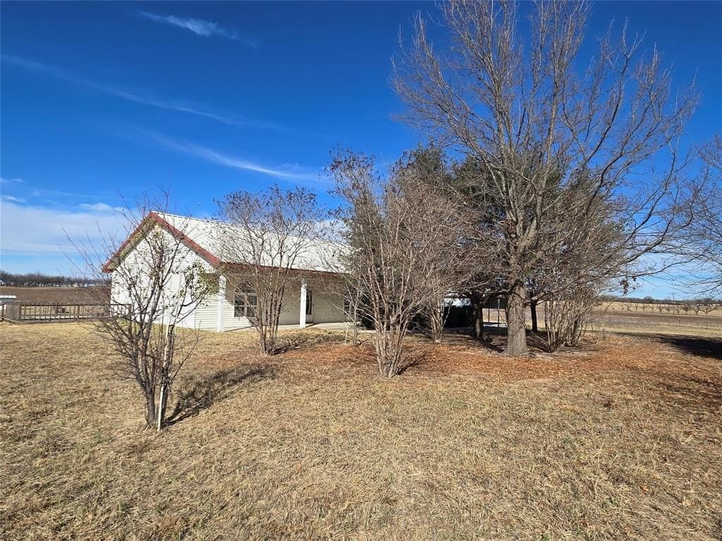 19.81 acres in Comanche County - photo 3