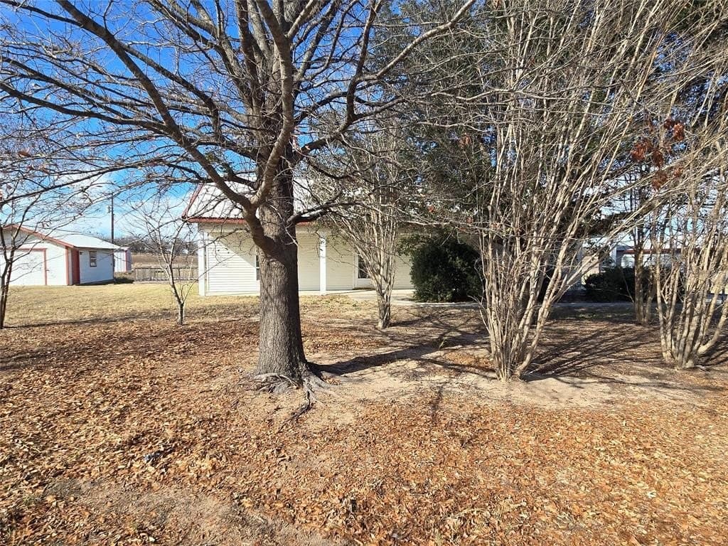 19.81 acres in Comanche County - photo 6